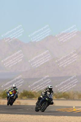 media/Dec-09-2023-SoCal Trackdays (Sat) [[76a8ac2686]]/Turn 4 Set 1 (1120am)/